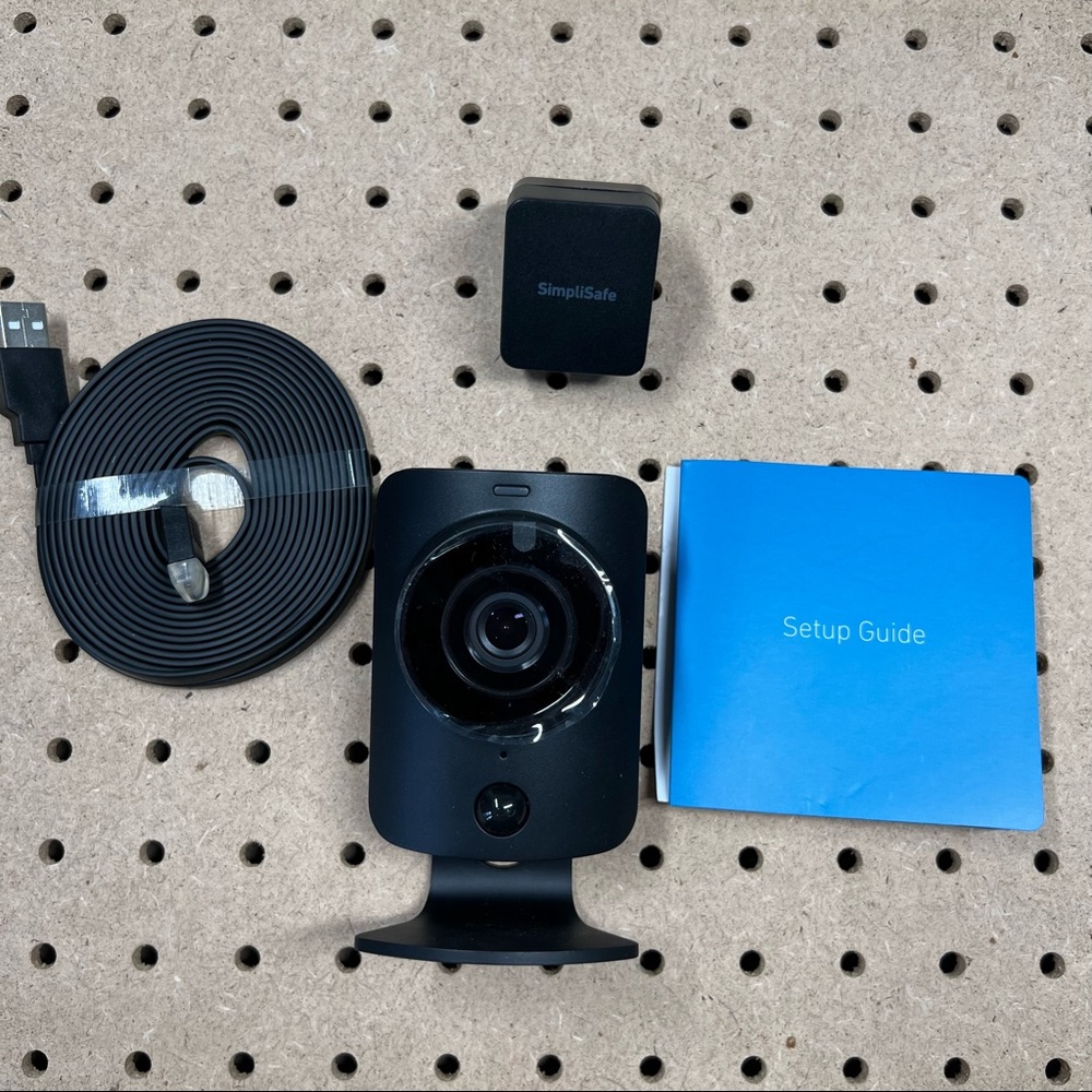 SimpliSafe Simplicam Camera New In Box - Picture 3 of 3